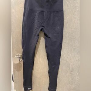 SET Active leggings